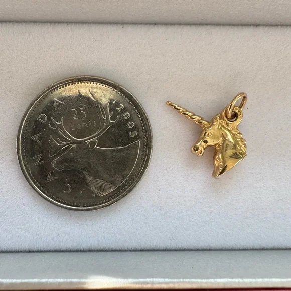 10K Gold Unicorn Head Charm - Picture 5 of 5